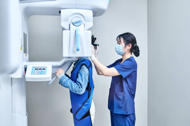 Best Emergency Dentist for Knocked-Out Tooth in Hope, IN